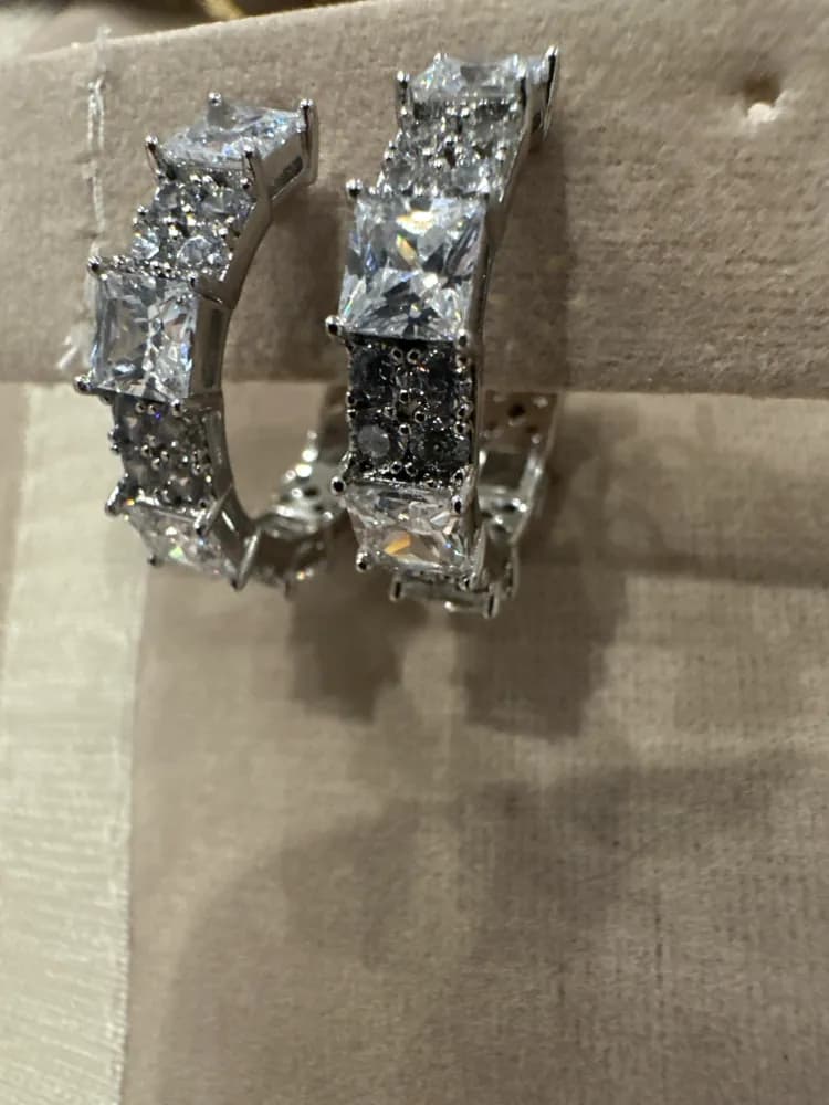 Beyaz Altın Kaplama Çelik Küpe